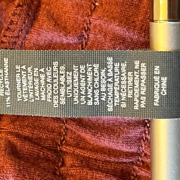 Women's Vuori Pull String Shorts Size M - Picture 5 of 5